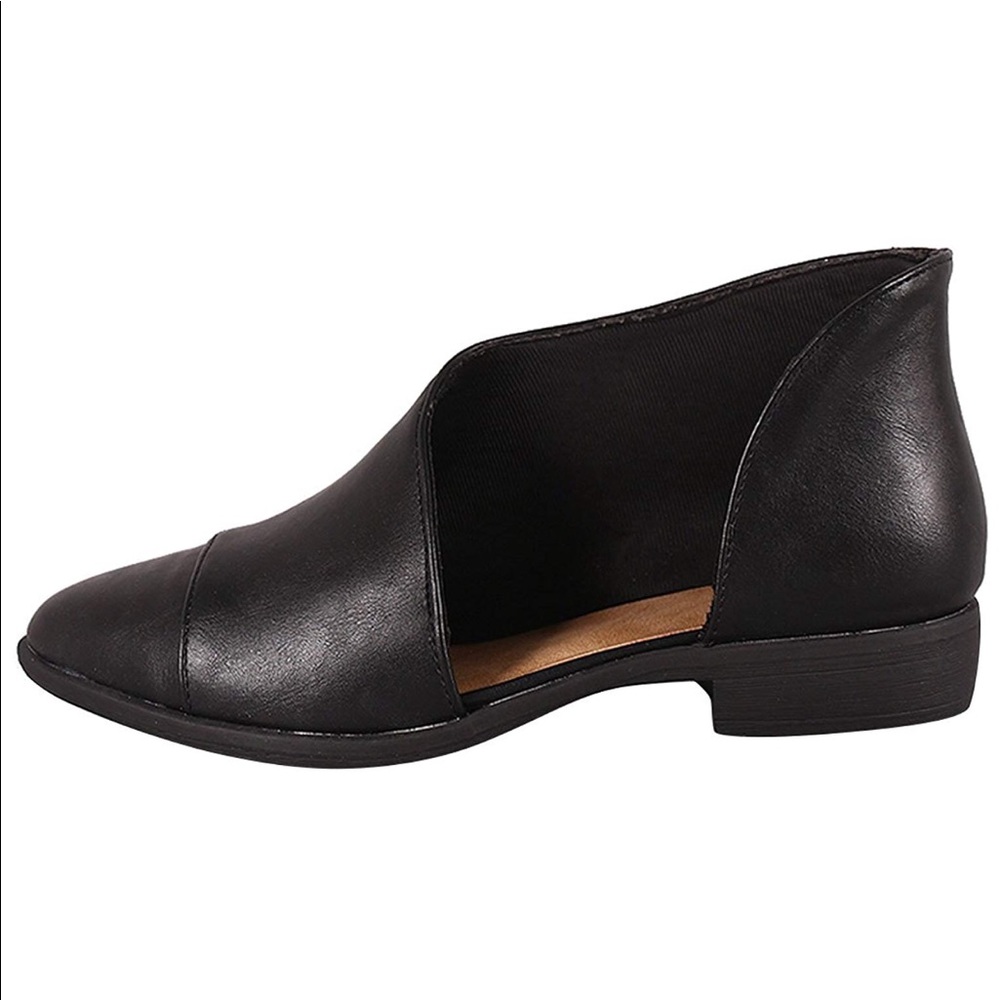 Women’s Black D’orsay Cutout booties
